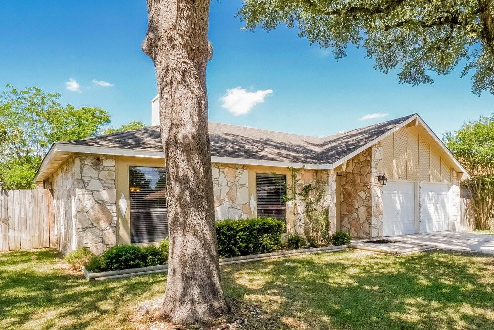 2743 Knoll Tree St - Photo 3 of 16