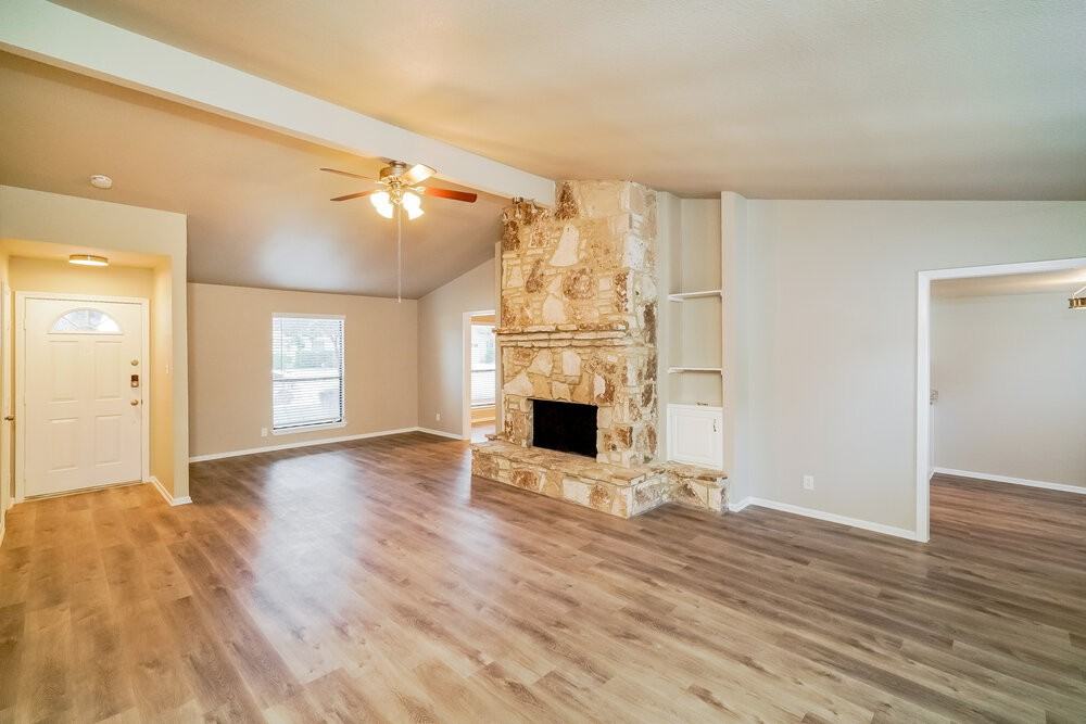 2743 Knoll Tree St - Photo 5 of 16