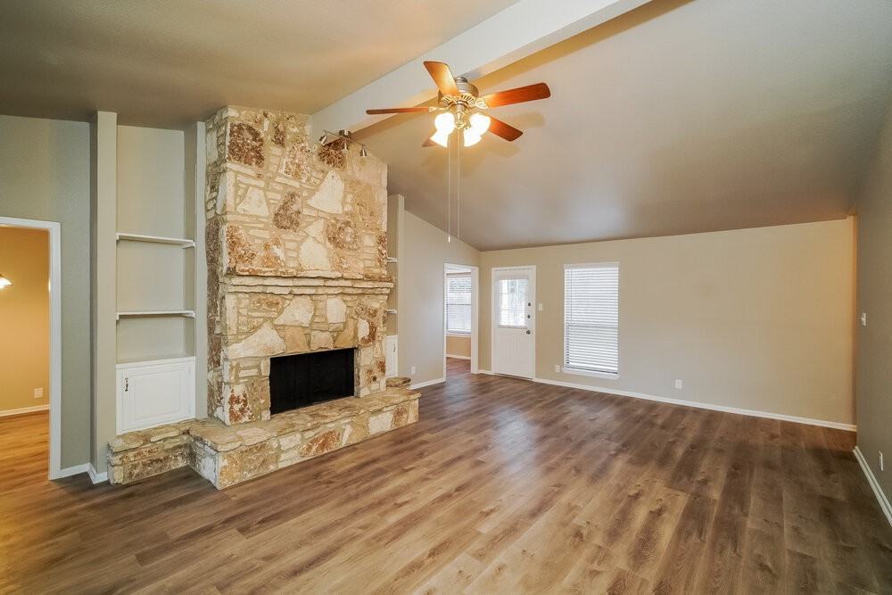 2743 Knoll Tree St - Photo 6 of 16