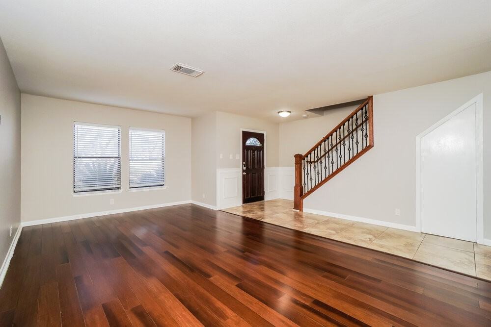 7314 Arbeth Pl - Photo 5 of 17