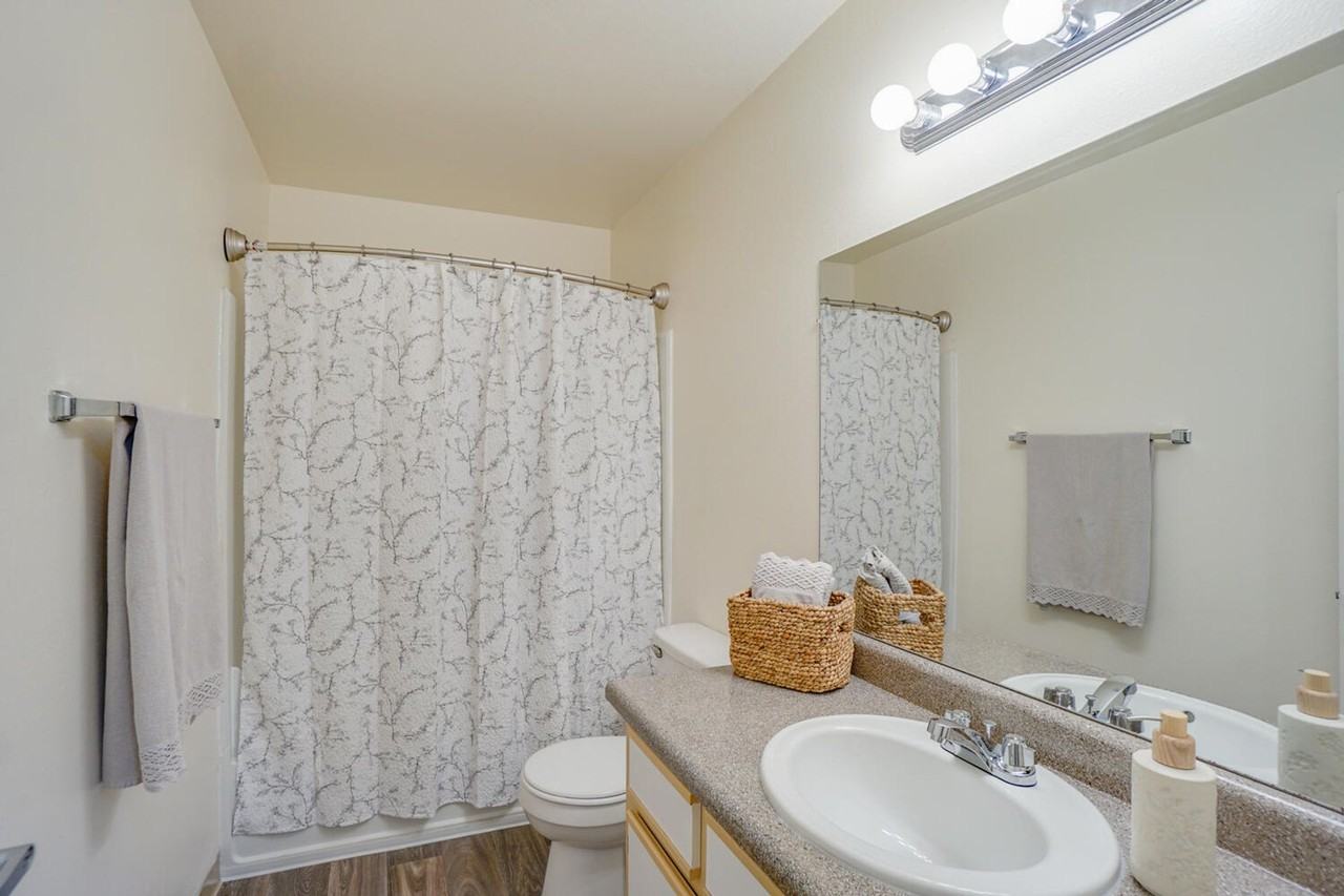 West Main at the Park - Photo 6 of 38