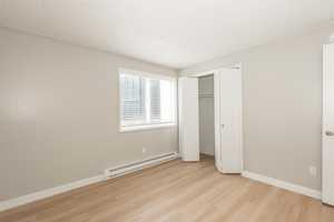 featured image of 4601 E 18th St