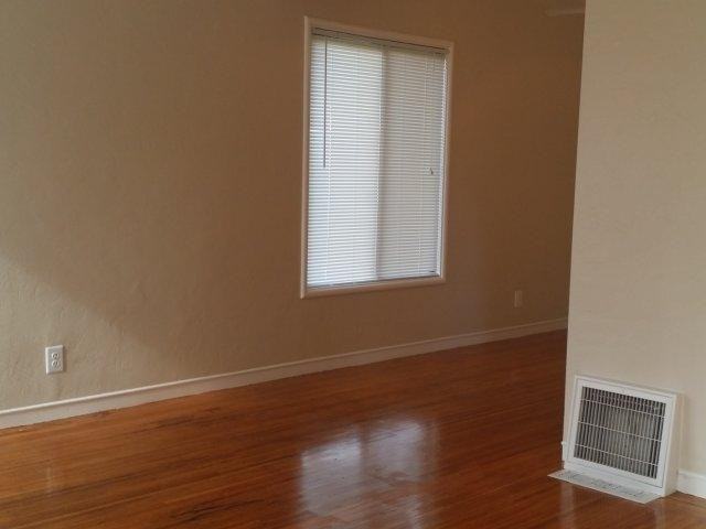 153A Haas Ave - Photo 6 of 27