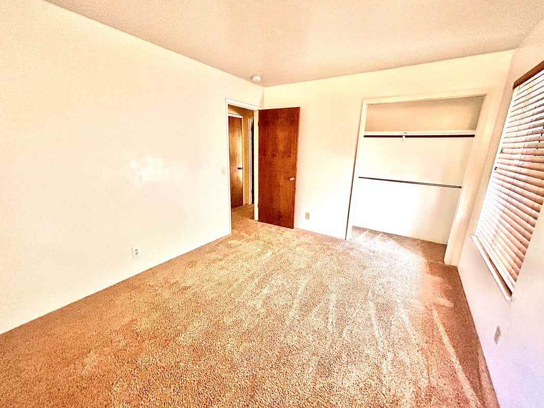 15558 Nopel Ave - Photo 5 of 14