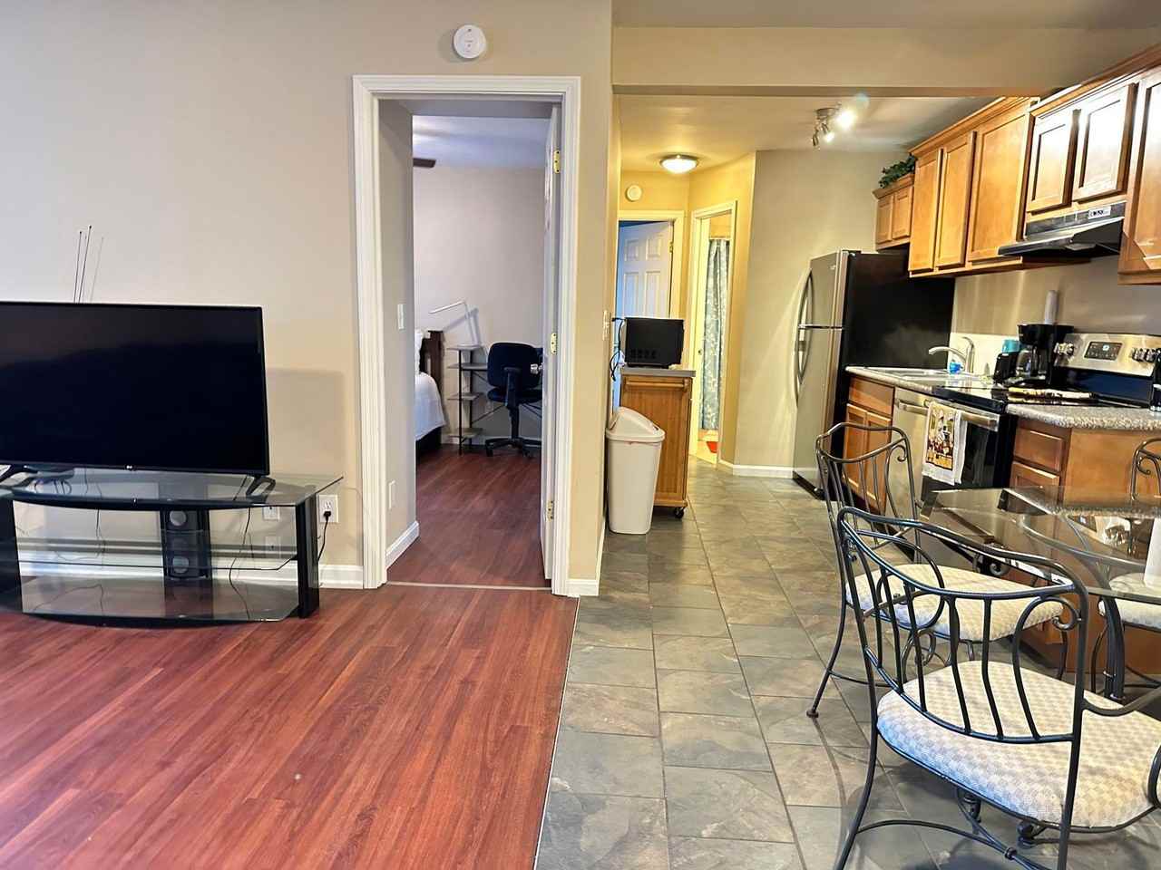 271 Mcgregor Ave #A - Photo 2 of 10