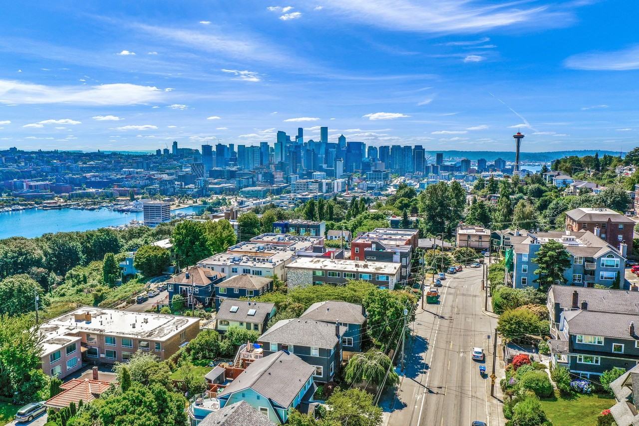 Newton Apartments - Photo 2 of 11