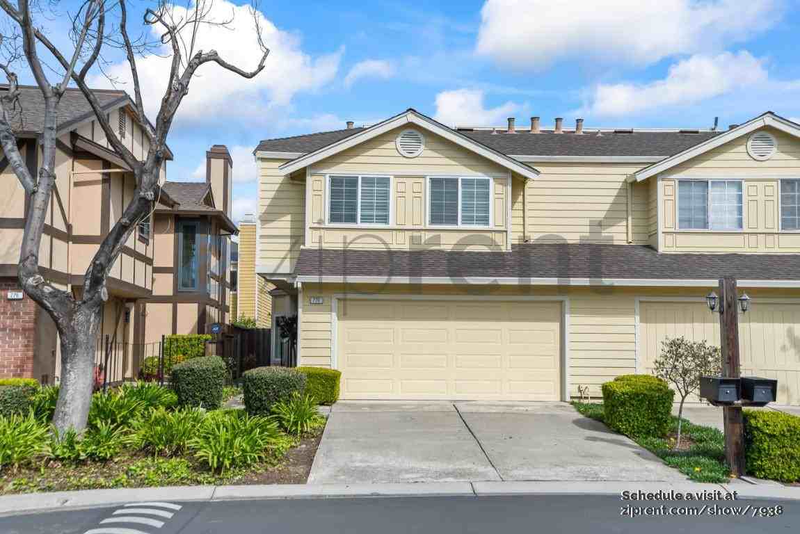 770 Superior Rd - Photo 2 of 34