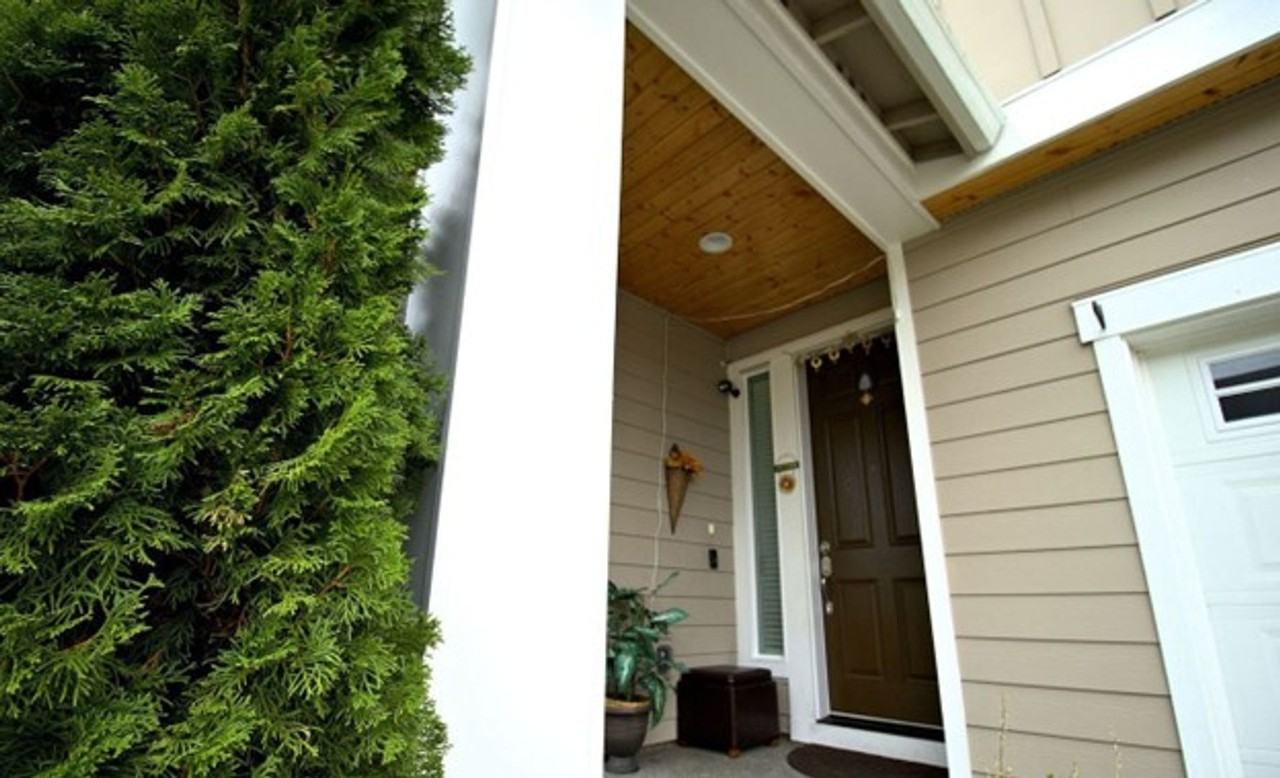 3608 196th Pl Se - Photo 2 of 24