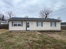 15004 Tampa Rd - Photo 1 of 1