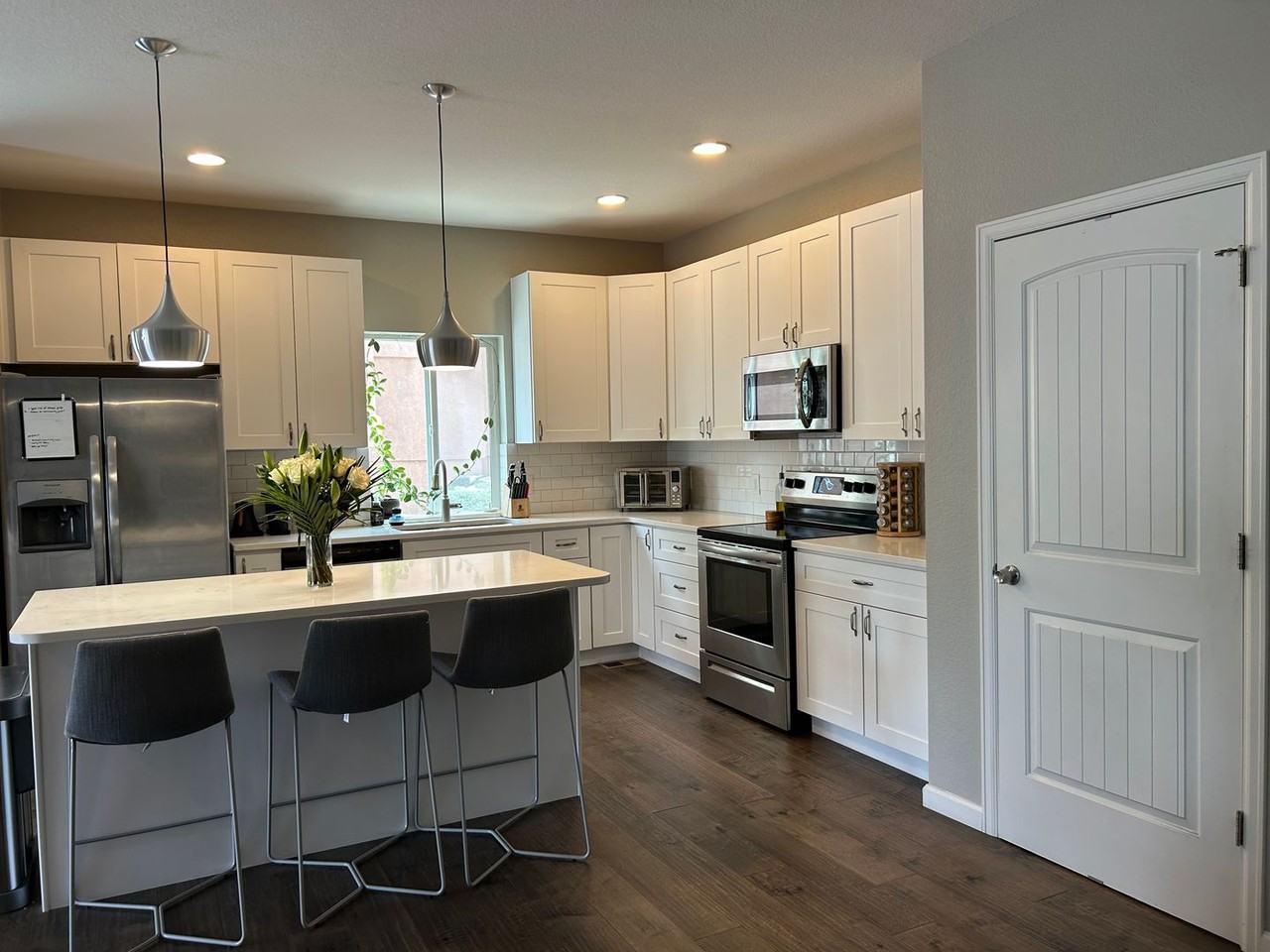 4490 Seton Pl - Photo 2 of 32