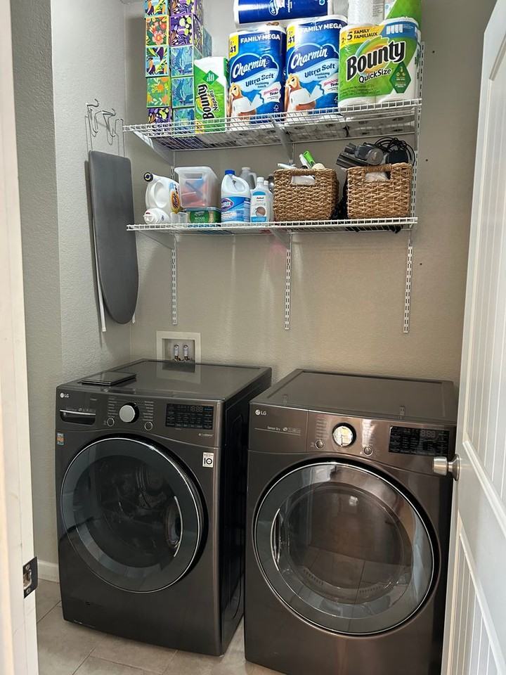 4490 Seton Pl - Photo 6 of 32