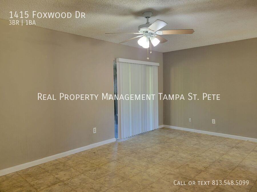 1415 Foxwood Dr - Photo 3 of 27