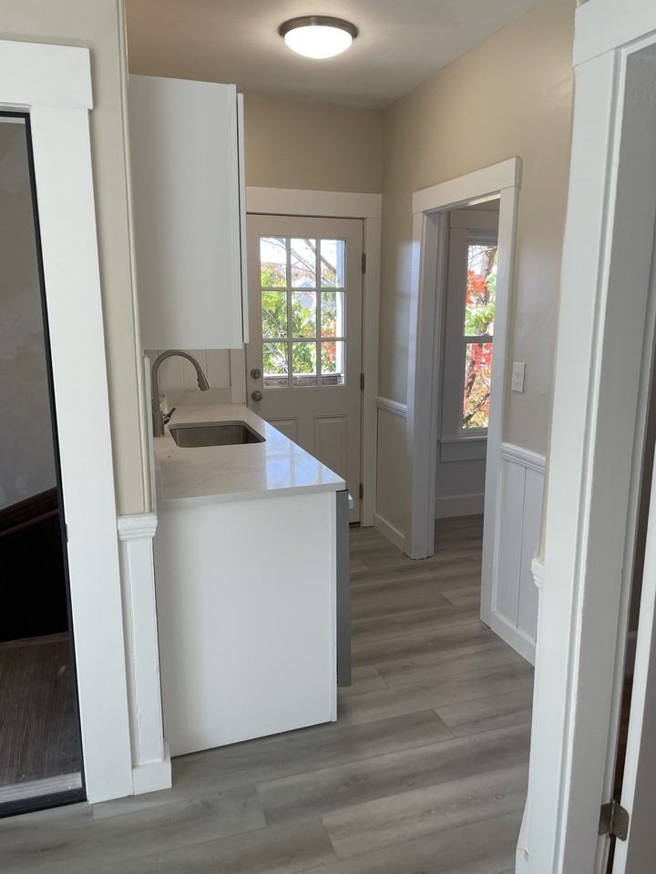 44 E Main St #2 - Photo 7 of 13