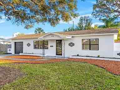 1716 63rd Ave N #NA - Photo 2 of 16