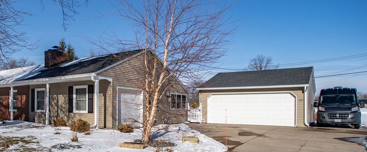 257 Manor Dr #NA - Photo 2 of 17
