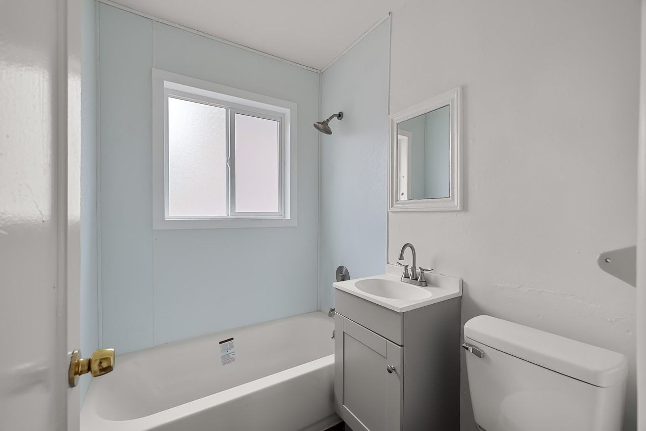 314 West 5th Street - Photo 2 of 11