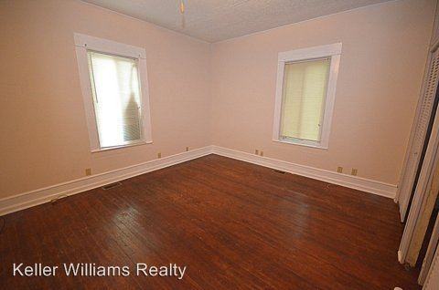 309 S Cedar Ave - Photo 2 of 16