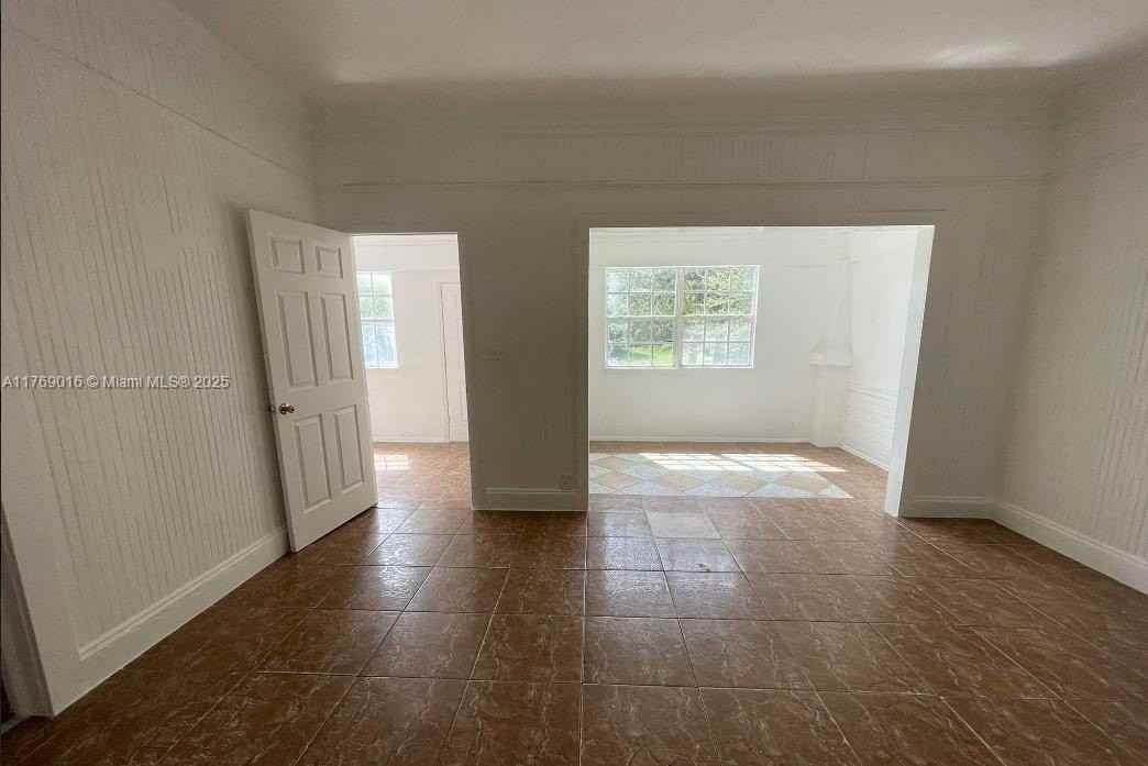 707 4th St #0 - Photo 2 of 17