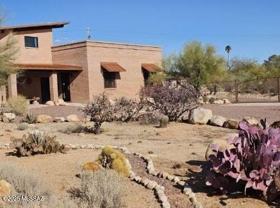 7040 N Montecatina Dr - Photo 1 of 1