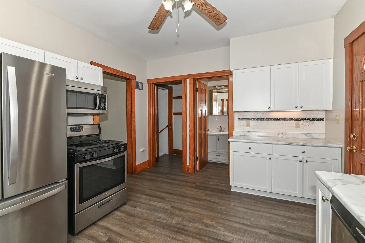 1814 E Saint Francis Ave - Photo 3 of 17