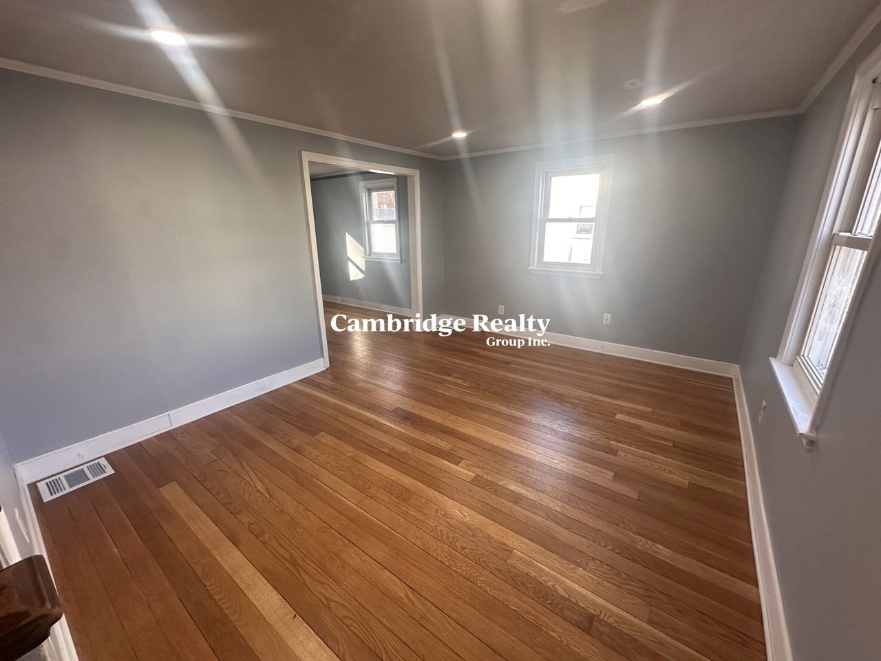 16 Hamilton Rd - Photo 2 of 19