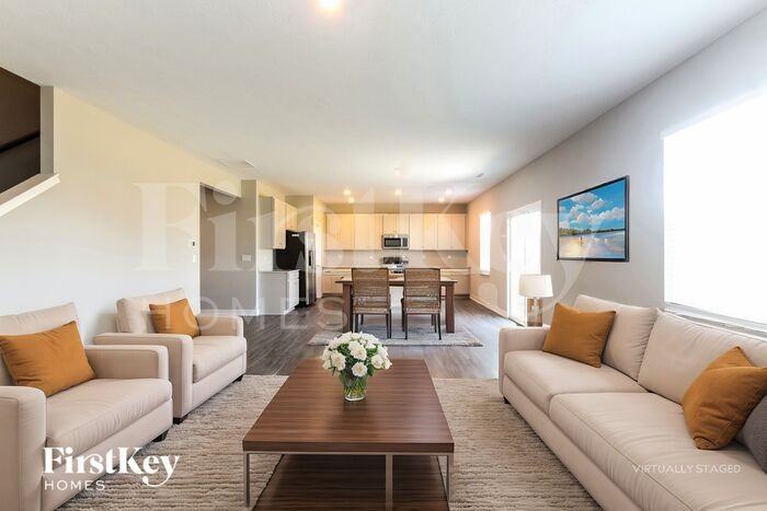 2311 S Carlota Dr - Photo 3 of 18