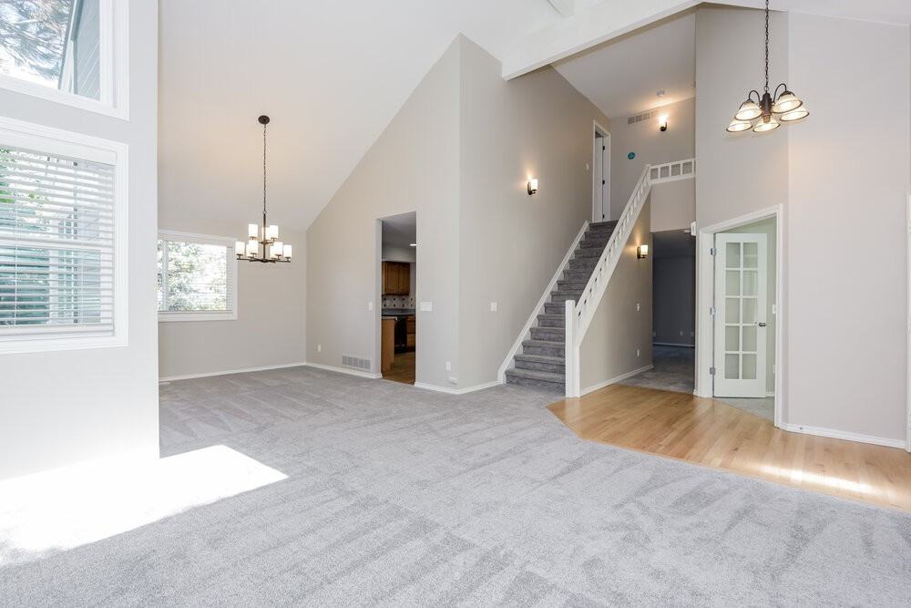 7918 Berkshire Ln - Photo 6 of 18