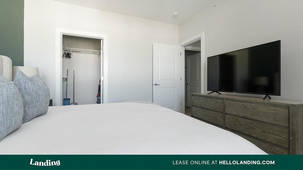 3005 Chestnut Grove Ln - Photo 4 of 50