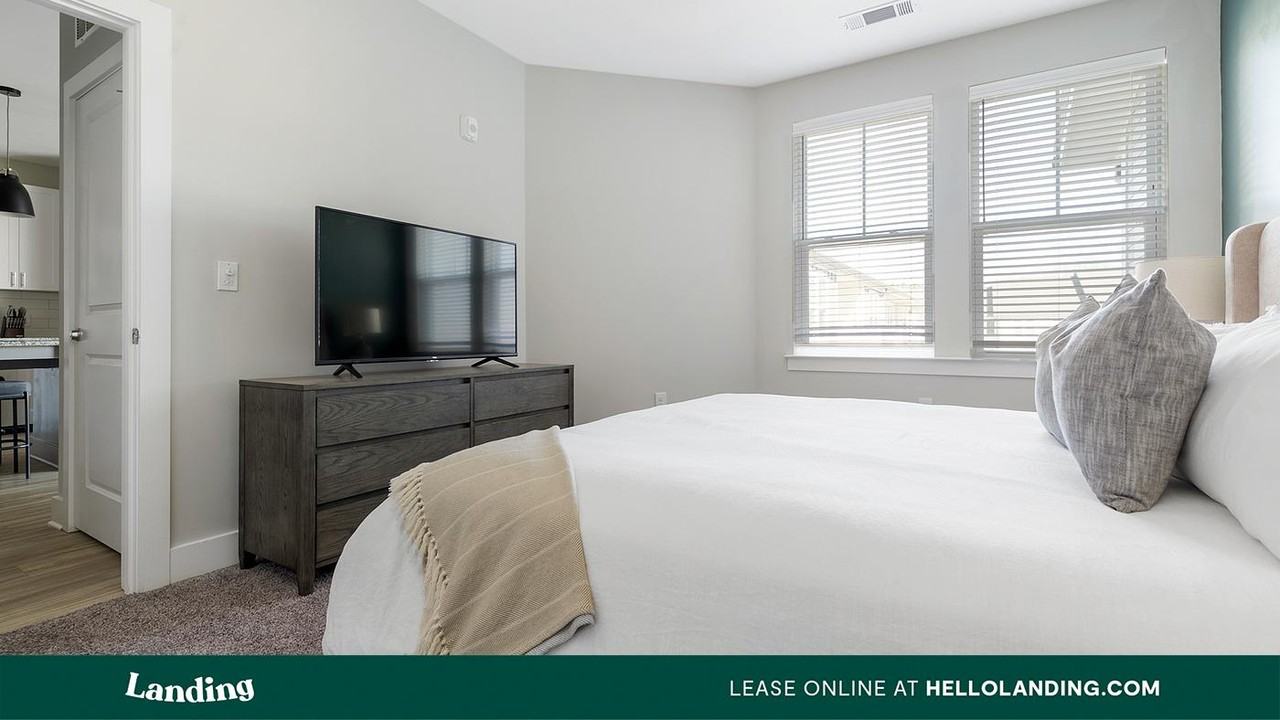 3005 Chestnut Grove Ln - Photo 5 of 50