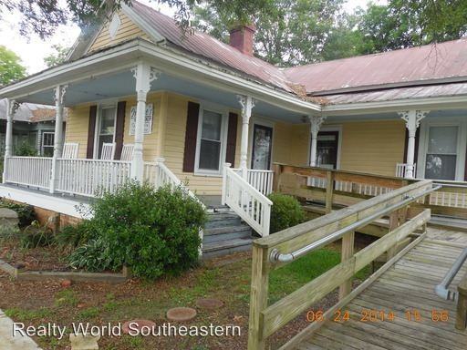 104 N. Dickerson St. - Photo 3 of 11