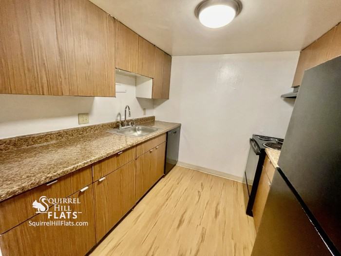 6350 Forward Ave #6 - Photo 3 of 66