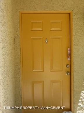 2801 N Rainbow Blvd - Photo 3 of 44