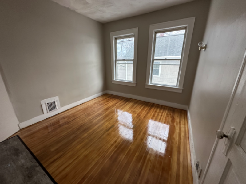 10 Thorp St #2 - Photo 7 of 14