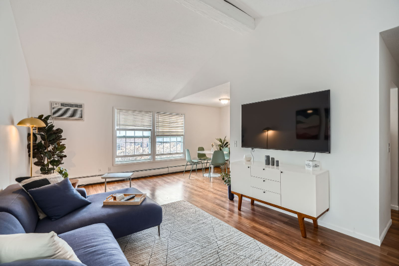 806 Old Settlers Trl #7 - Photo 2 of 10