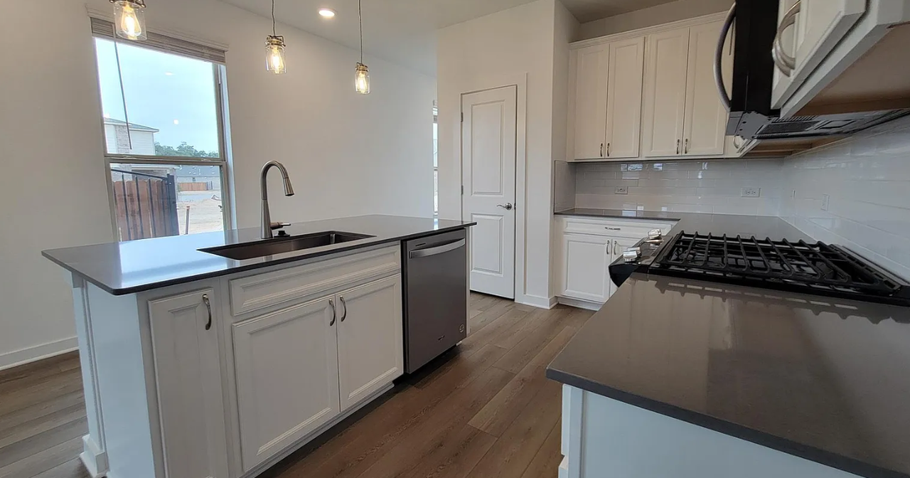 465 Bristlecone Bnd #NA - Photo 5 of 21