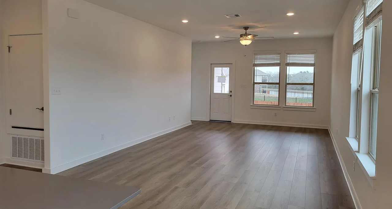 465 Bristlecone Bnd #NA - Photo 7 of 21