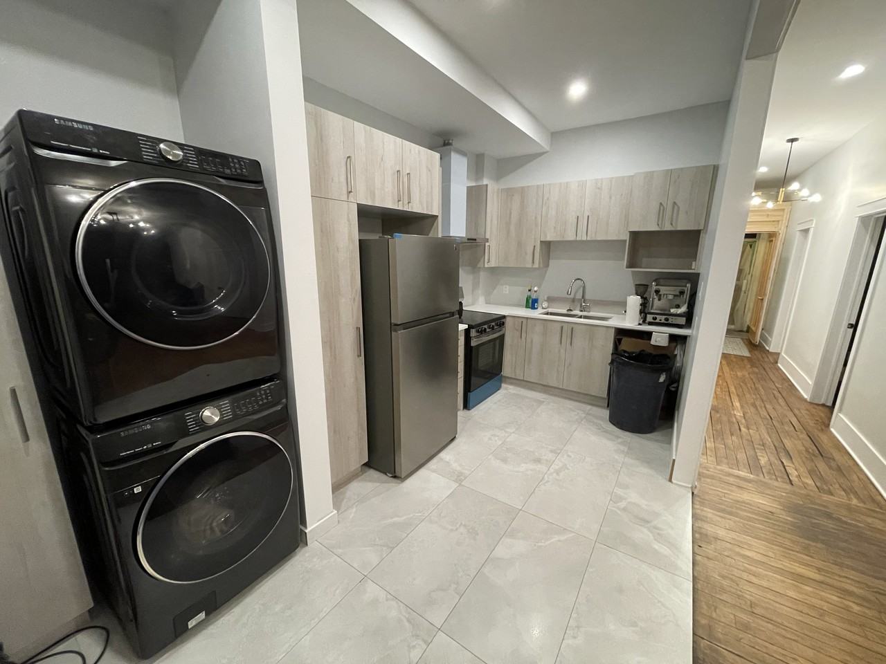 80 Rue Bernard Ouest - Photo 3 of 7