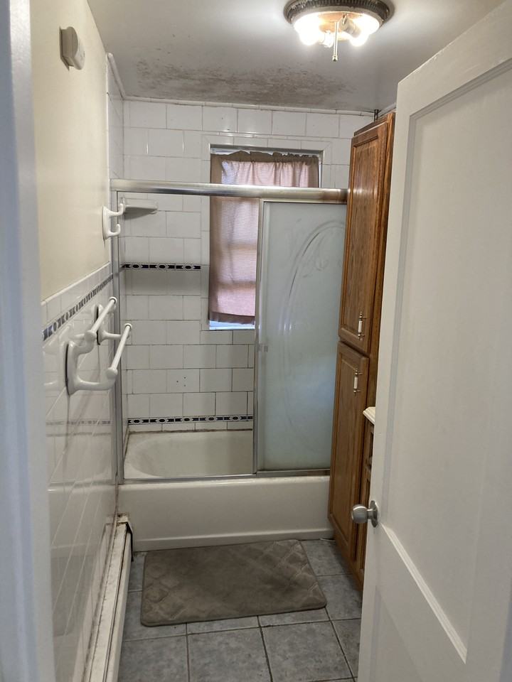 140 Presidents Lane - Photo 3 of 7