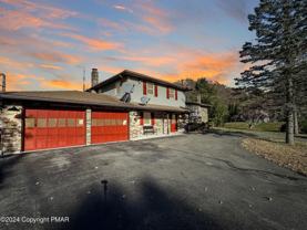 309 Hemlock Ln - Photo 1 of 1