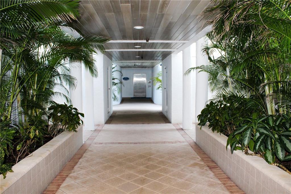 1616 Ocean Dr ##104 - Photo 2 of 35