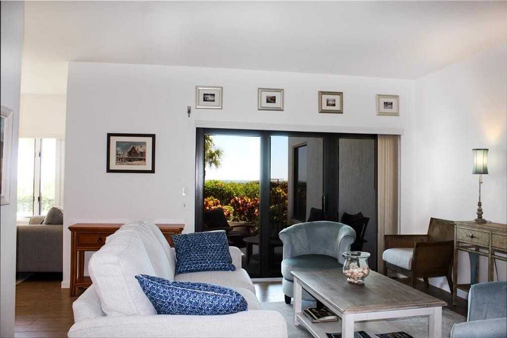 1616 Ocean Dr ##104 - Photo 5 of 35