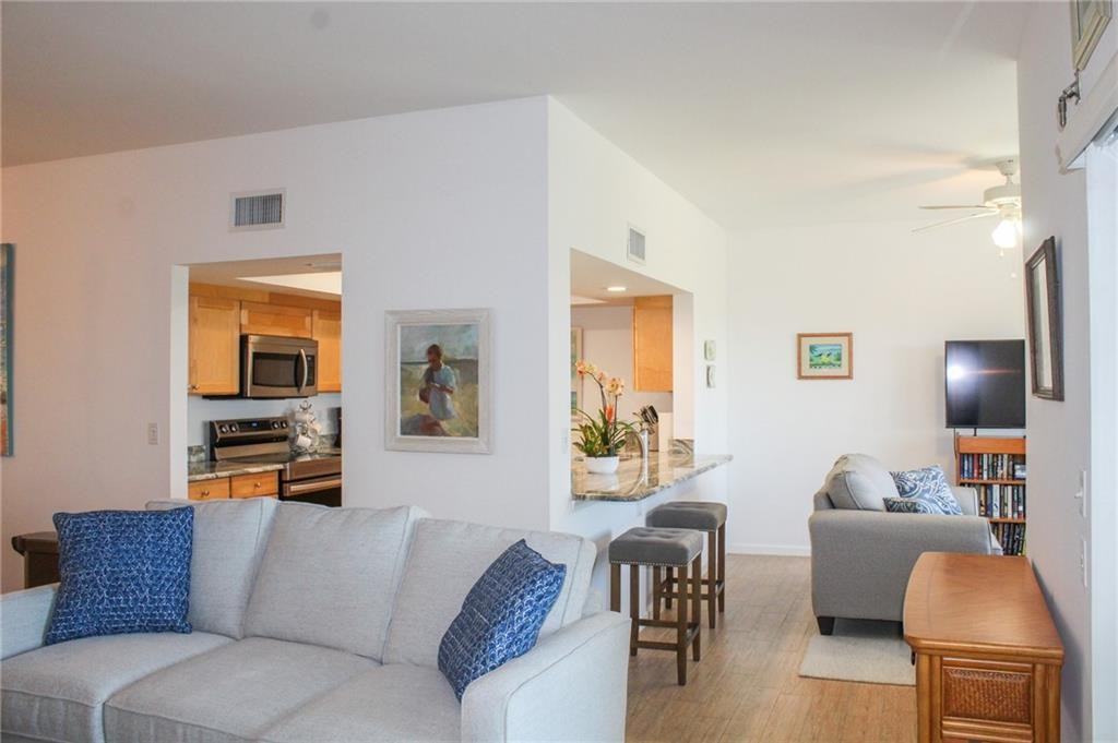 1616 Ocean Dr ##104 - Photo 7 of 35