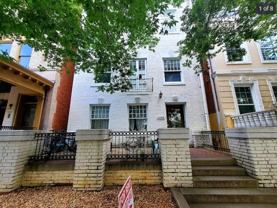 1103 W Franklin St #1 - Photo 1 of 1