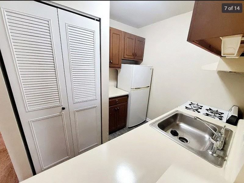 300 S Arthur Ashe Blvd #6 - Photo 7 of 15