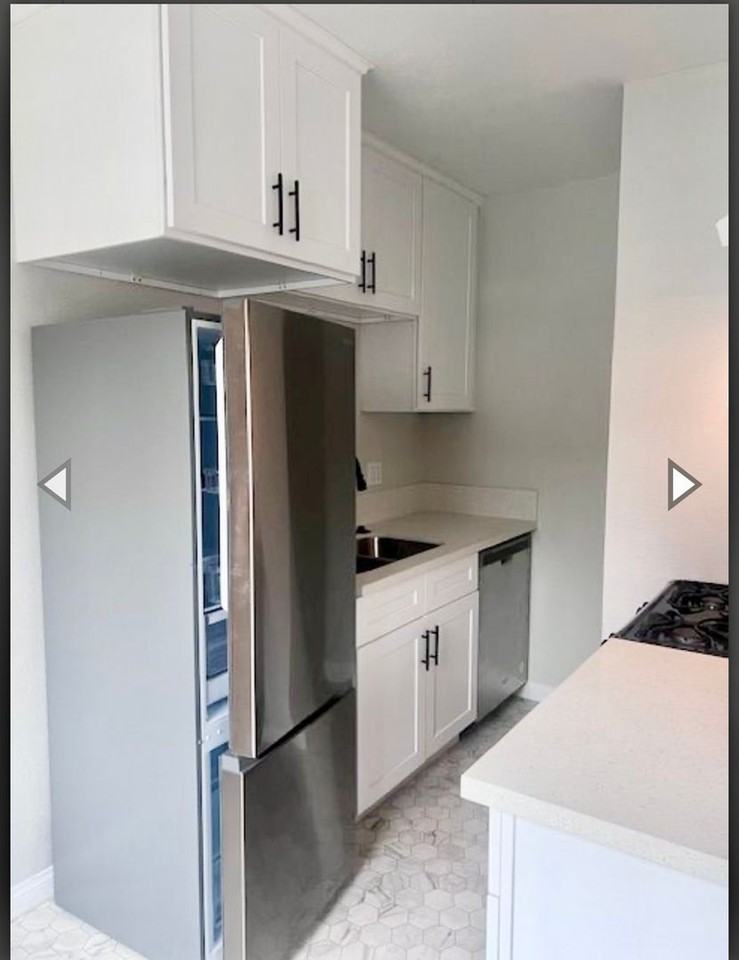 4421 Wall St - Photo 3 of 10