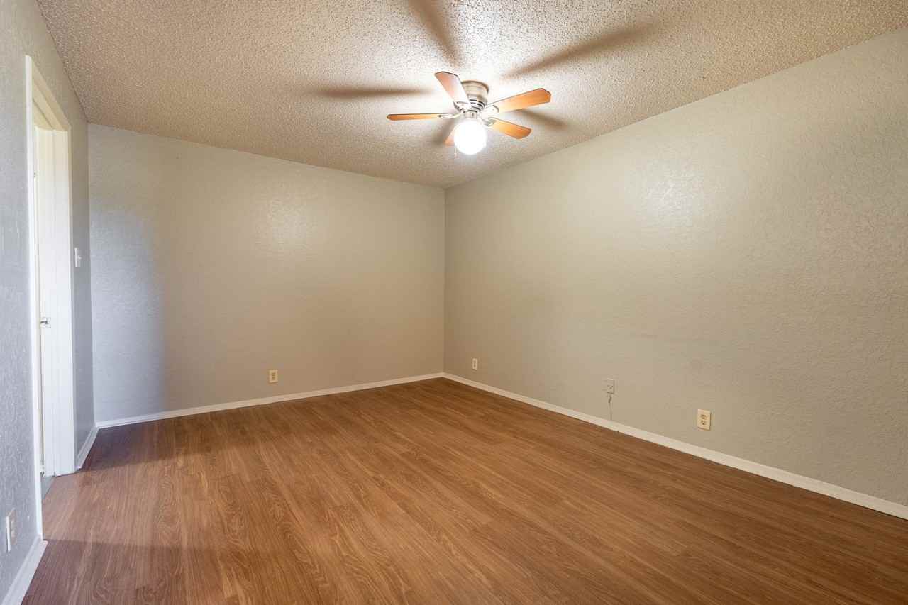 104 104 Faye - 3C #3C - Photo 7 of 9