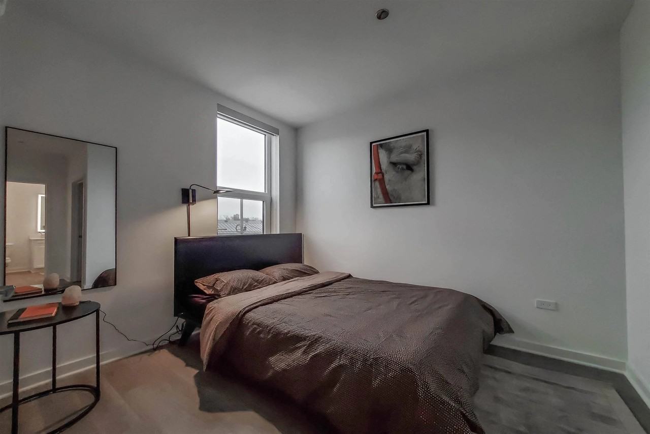 4733 North Wolcott Avenue #301 - Photo 4 of 6