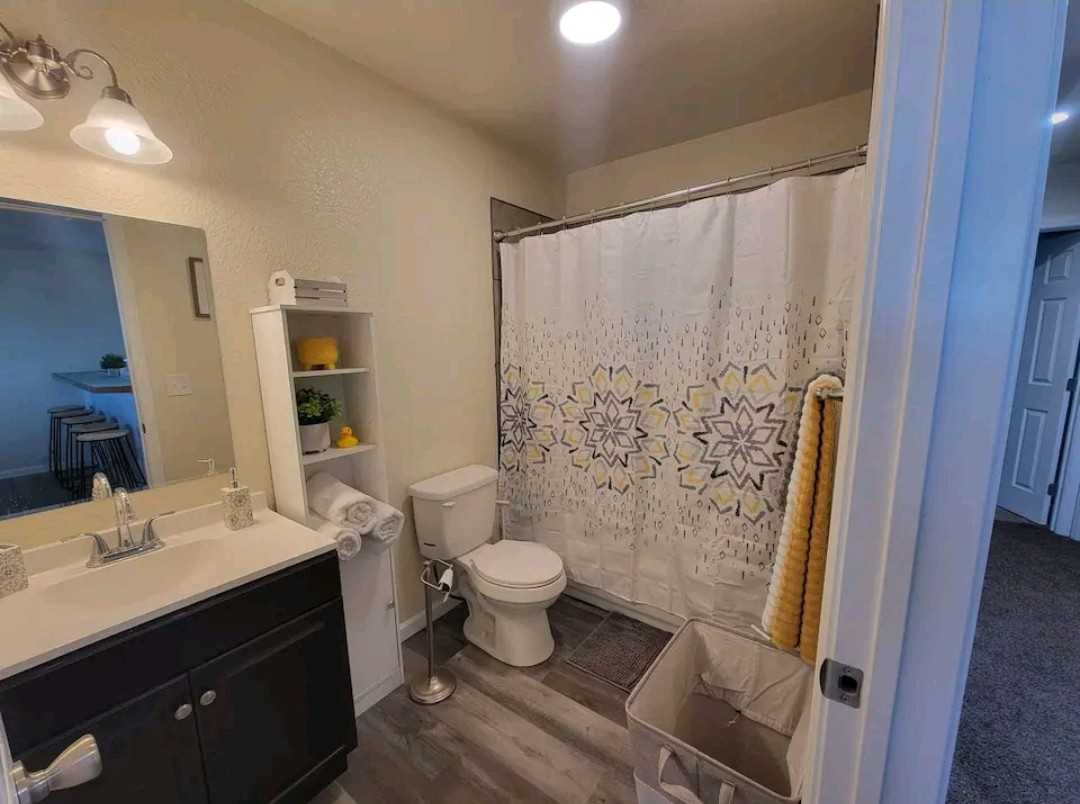 535 Oak Lawn Dr #4 - Photo 4 of 12