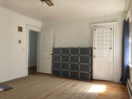 featured image of 140 Presidents Lane #3