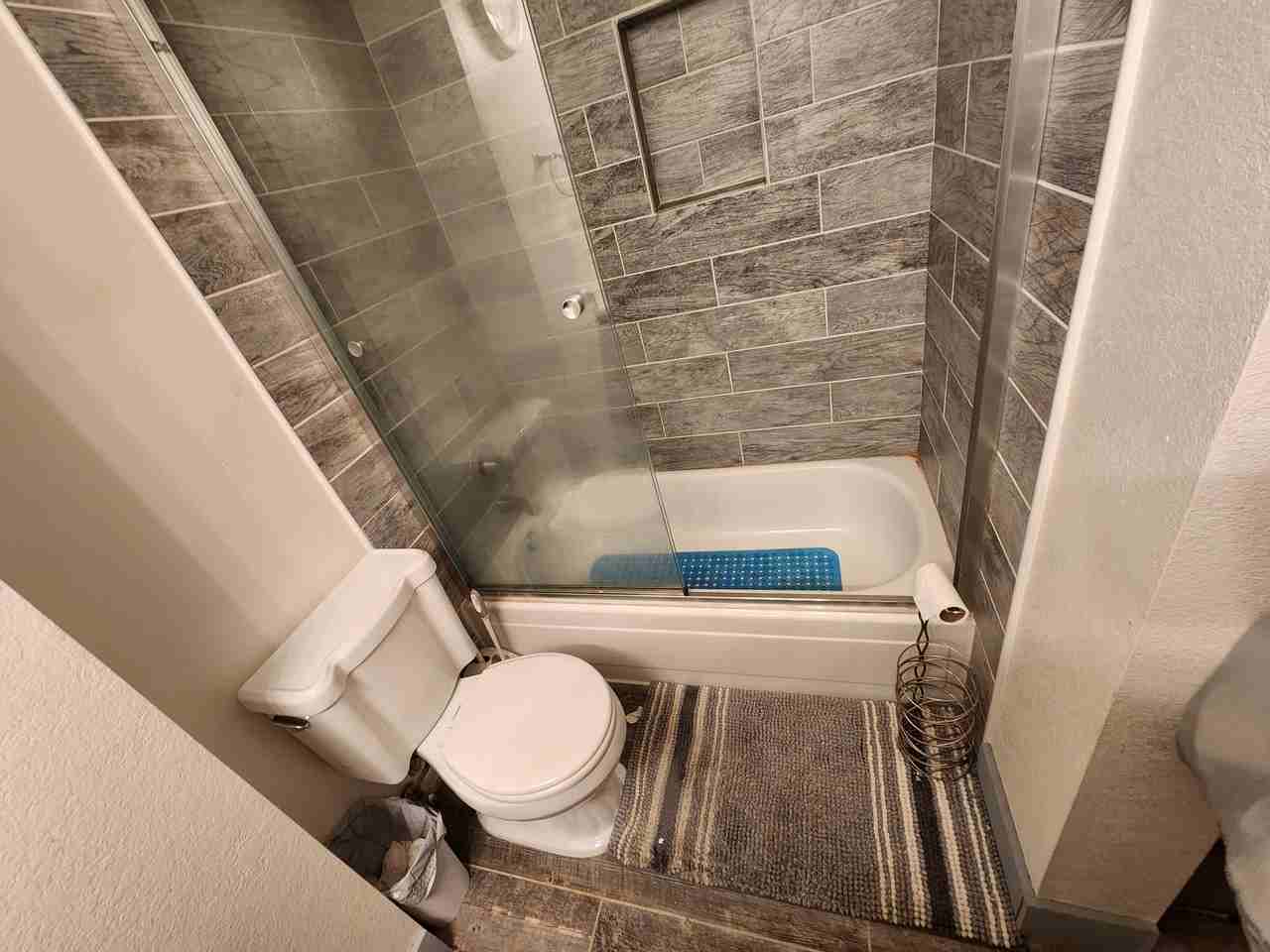 1507 51st Pl Sw #1 - Photo 5 of 9